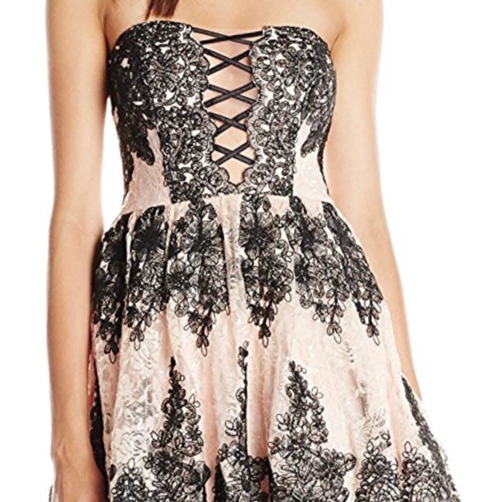 Size 5 brand new black/blush Trixxi short dress